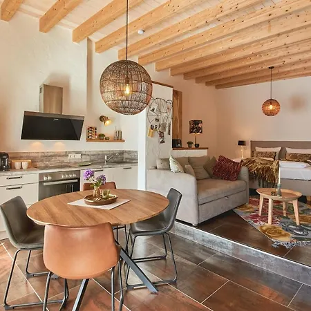 Rochter Holiday home Zeltingen-Rachtig
